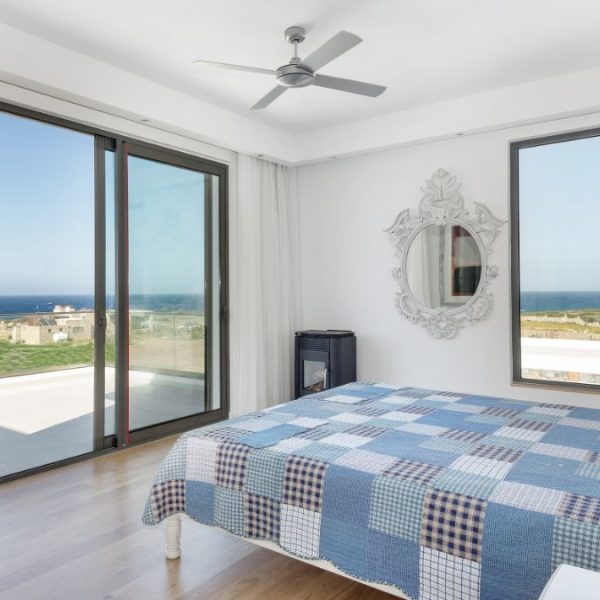 HORSESHOE BAY FIVEBED VILLA INT 6