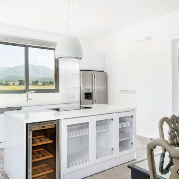 HORSESHOE BAY FIVEBED VILLA INT 7